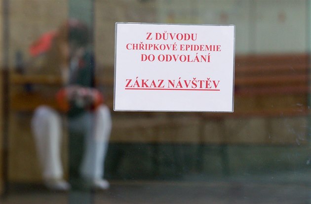 Nemocnice v Kolíně zakázala návštěvy, kutnohorská je na hranici