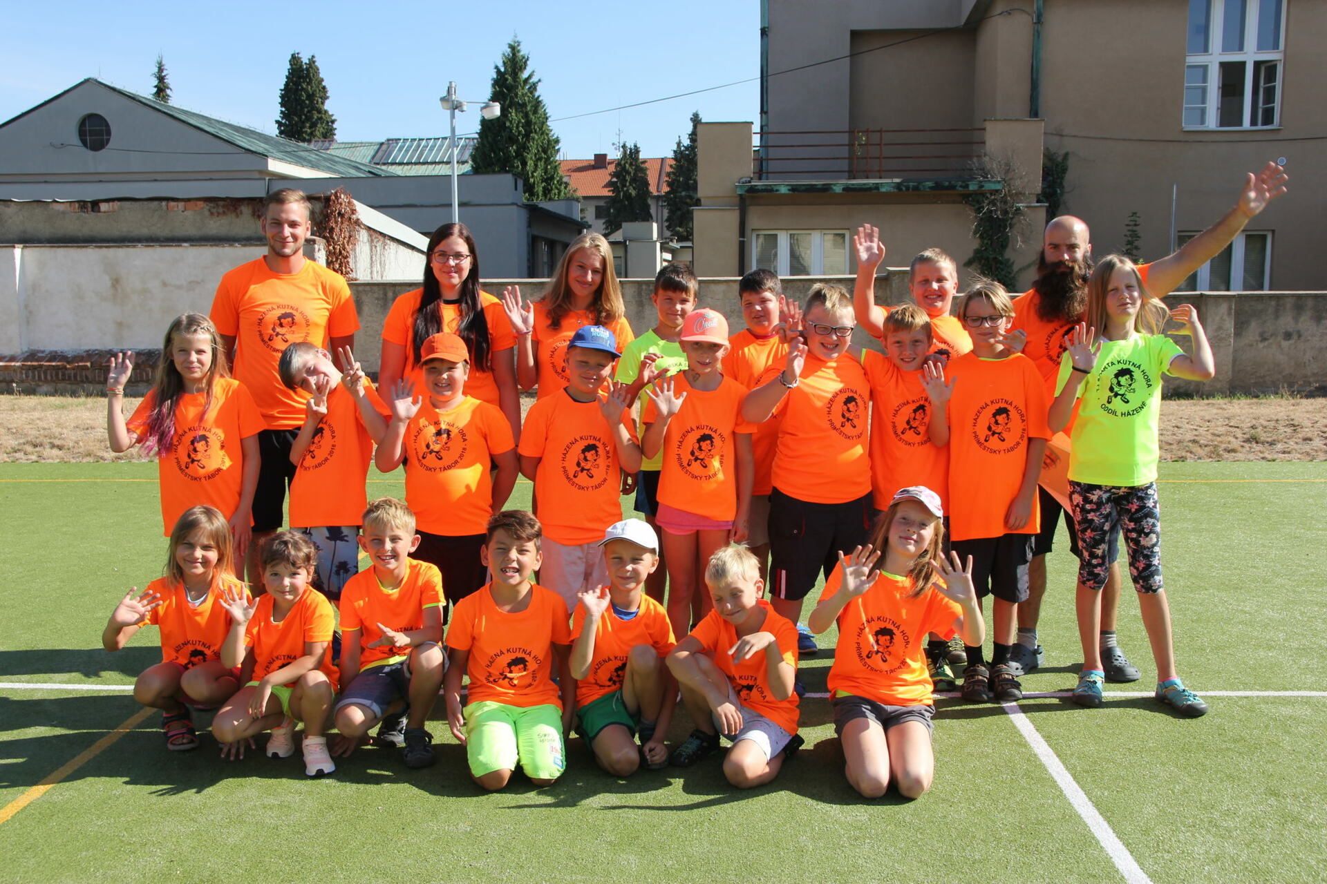 Na příměstském táboře pořádaném kutnohorskými házenkáři si děti vyzkoušely rozmanité sportovní a pohybové hry