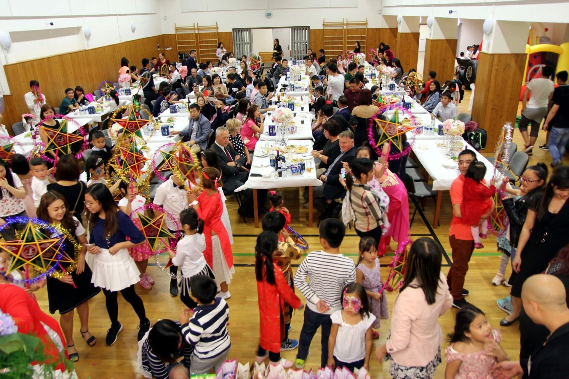 Vietnamské děti v malínské sokolovně oslavily tradiční vietnamský dětský den