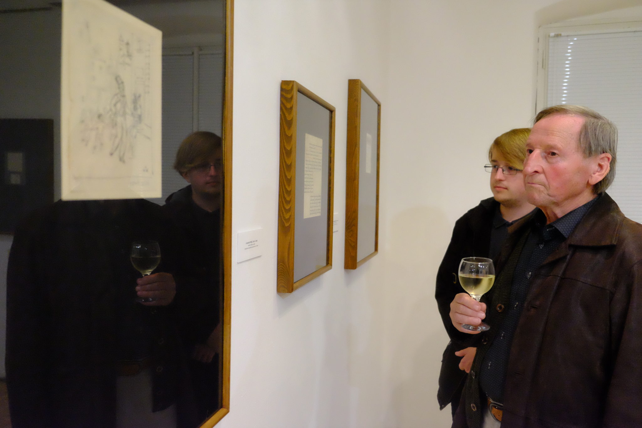 Galerie Felixe Jeneweina hostí díla kutnohorského rodáka, profesora výtvarné školy v Brazílii, Františka Pelíška