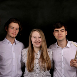 Výtěžek benefičního koncertu na gymnáziu poputuje nemocné Terezce