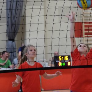 Turnaje pořádaného volejbalovým oddílem TJ Sparta Kutná Hora se účastnilo kolem dvou stovek dětí