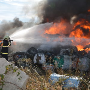 Zákaz rozdělávání ohňů platí pro celý Středočeský kraj až do odvolání