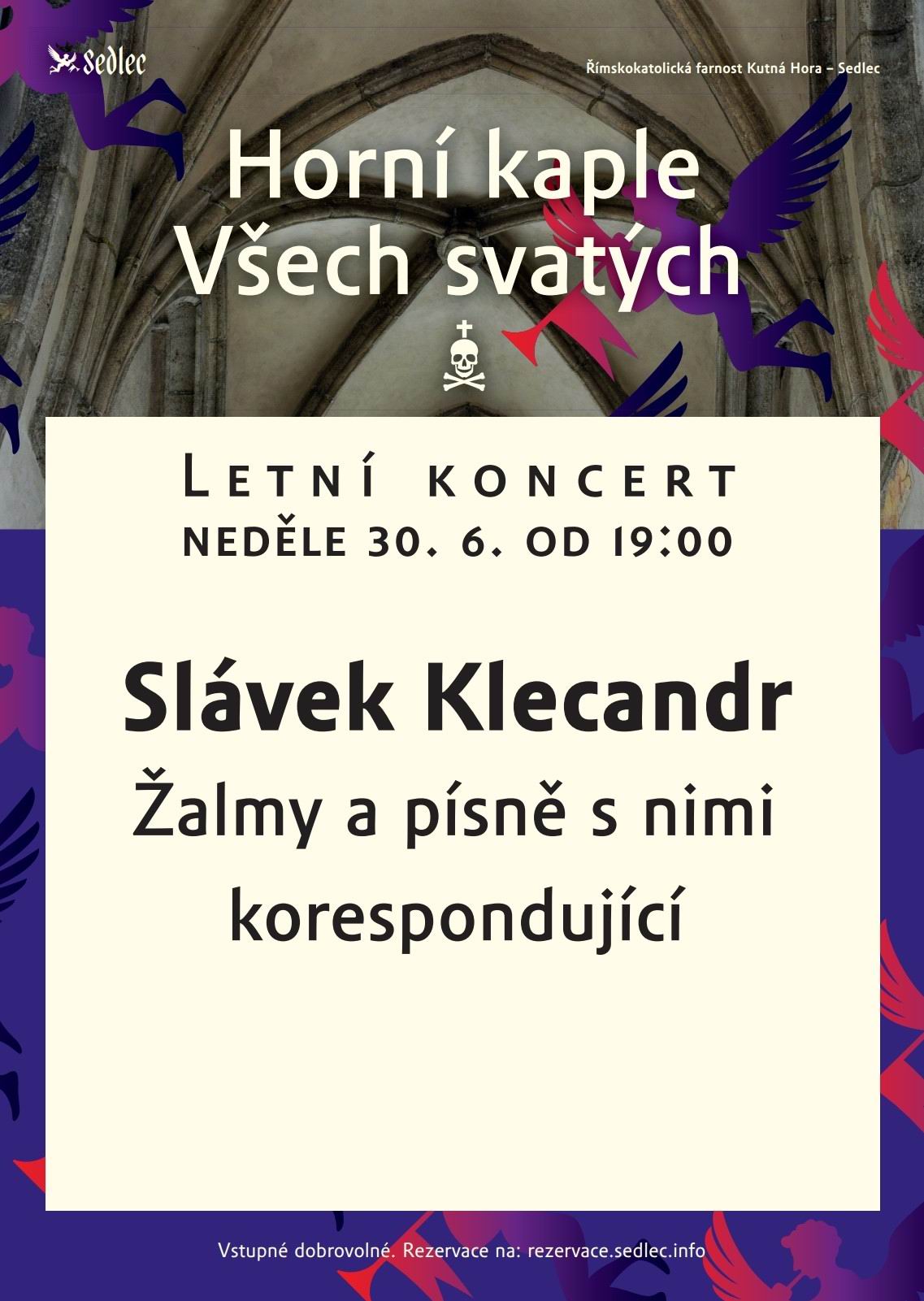 Pozvánka: Při letním koncertu v Horní kapli kostela Všech svatých s kostnicí zazní žalmy a písně v podání frontmana skupiny Oboroh Slávka Klecandry
