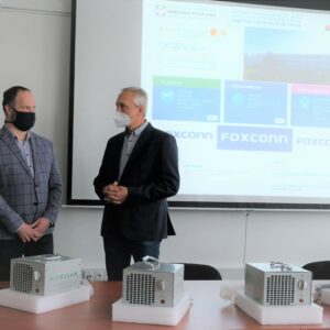 Společnost Foxconn předala kutnohorské nemocnici do užívání pět generátorů ozonu