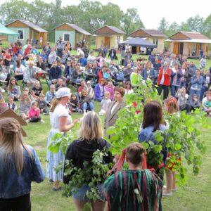 Festival na zelené louce proběhl sice za 5 minut 12, ale úspěch byl nad očekávání