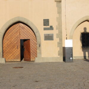 Pozvánka na pietní připomínku Dne vzniku samostatného československého státu. Uskuteční se 28. října od 9 hodin u památníku T. G. Masaryka