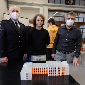 Student kutnohorské průmyslovky vytiskl 3D model kutnohorské hasičské stanice, vystaven bude v prostorách HZS Kutná Hora