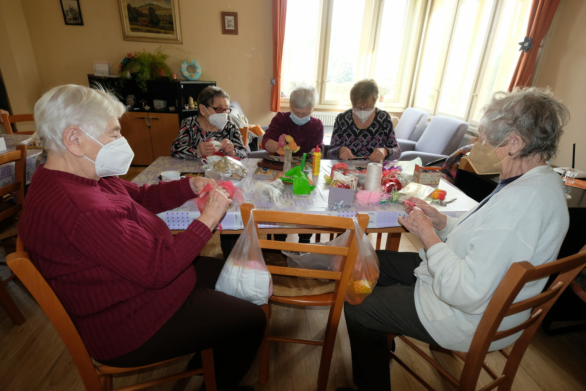 Klub důchodců nabízí tvůrčí aktivity, cvičení i zájezdy