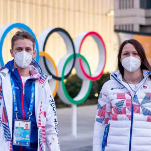 Kutnohorská rodačka Alena Mills, kapitánka hokejové reprezentace žen,  bude spolu s krasobruslařem Březinou vlajkonošem české výpravy při zahájení her v Pekingu