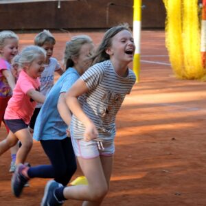 Kutnohorští volejbalisté zahájili v září nábor do oddílu, úspěšně pokračují v budování zázemí volejbalového areálu