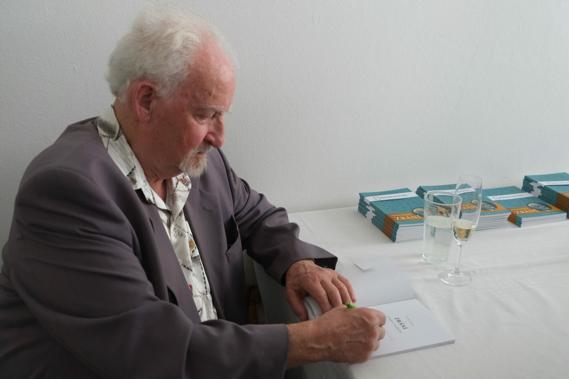 Z redakční pošty: Boj proti závislostem jako životní poslání