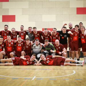 V sobotu 22. října se přišlo podívat na charitativní florbalové divizní derby do sportovní haly Klimeška 344 diváků