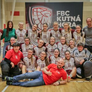 Ve 2. kole play off 1. ligy narazily ženy florbalového oddílu FBC Kutná Hora na třetí tým po základní části