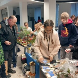 Vánoční atmosféra dýchla na každého návštěvníka trhu
