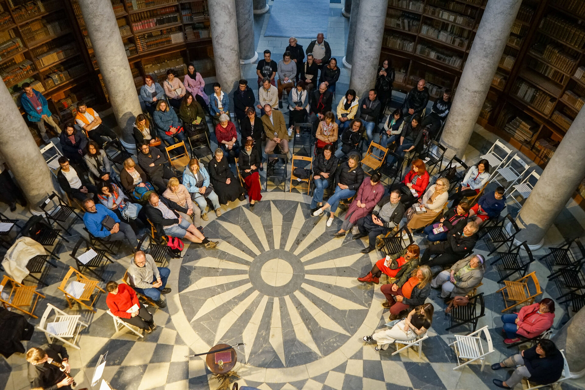 Knihovna za svitu hvězd