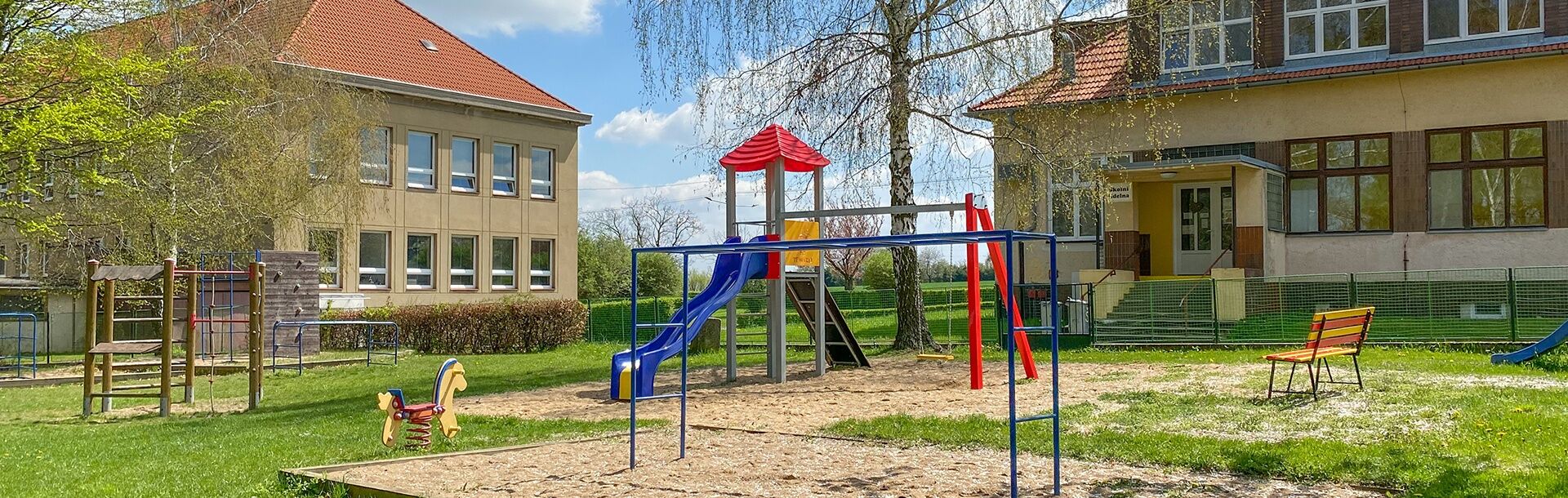 ZŠ a MŠ Červené Janovice hledá do týmu učitelku/učitele mateřské školky