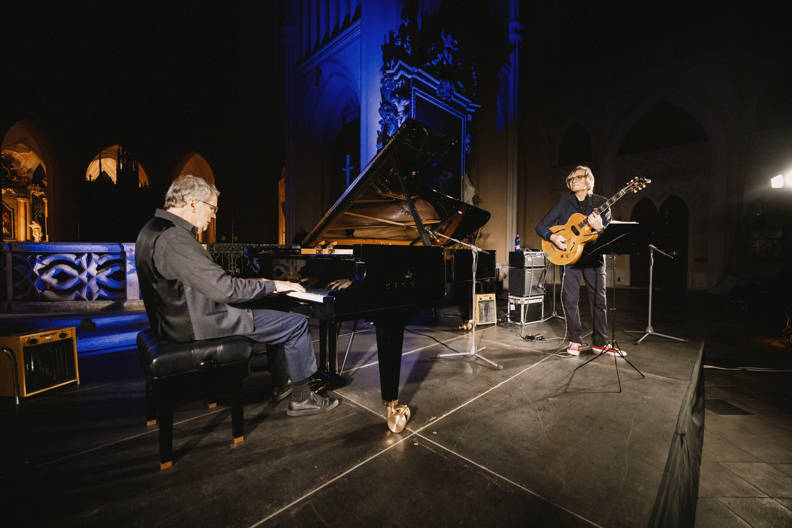 Jazz světové úrovně zazněl v sedlecké katedrále: Rudy Linka a Bobo Stenson korunovali oslavy výročí UNESCO