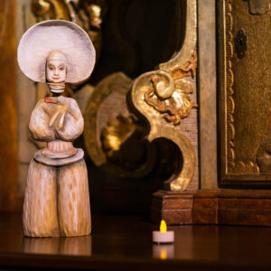 Zimní čas je výstava řezbářských, šitých, vyšívaných i malovaných děl