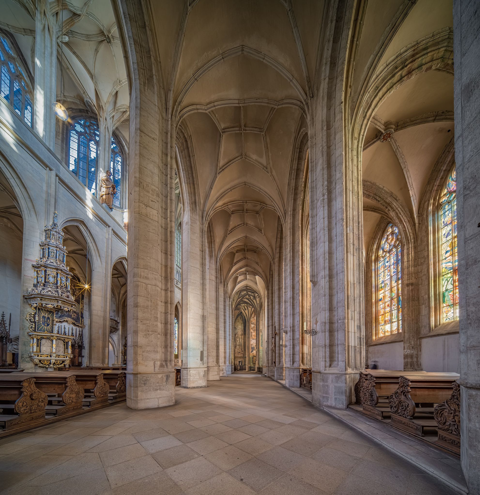 Budiž světlo: Chrám svaté Barbory otevírá architektonicko-technickou soutěž a vyzývá k dialogu mezi historií a současností