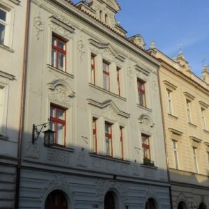 Město nabízí pronájem dvou bytů, uzávěrky výběrových řízení jsou 5. ledna 2026