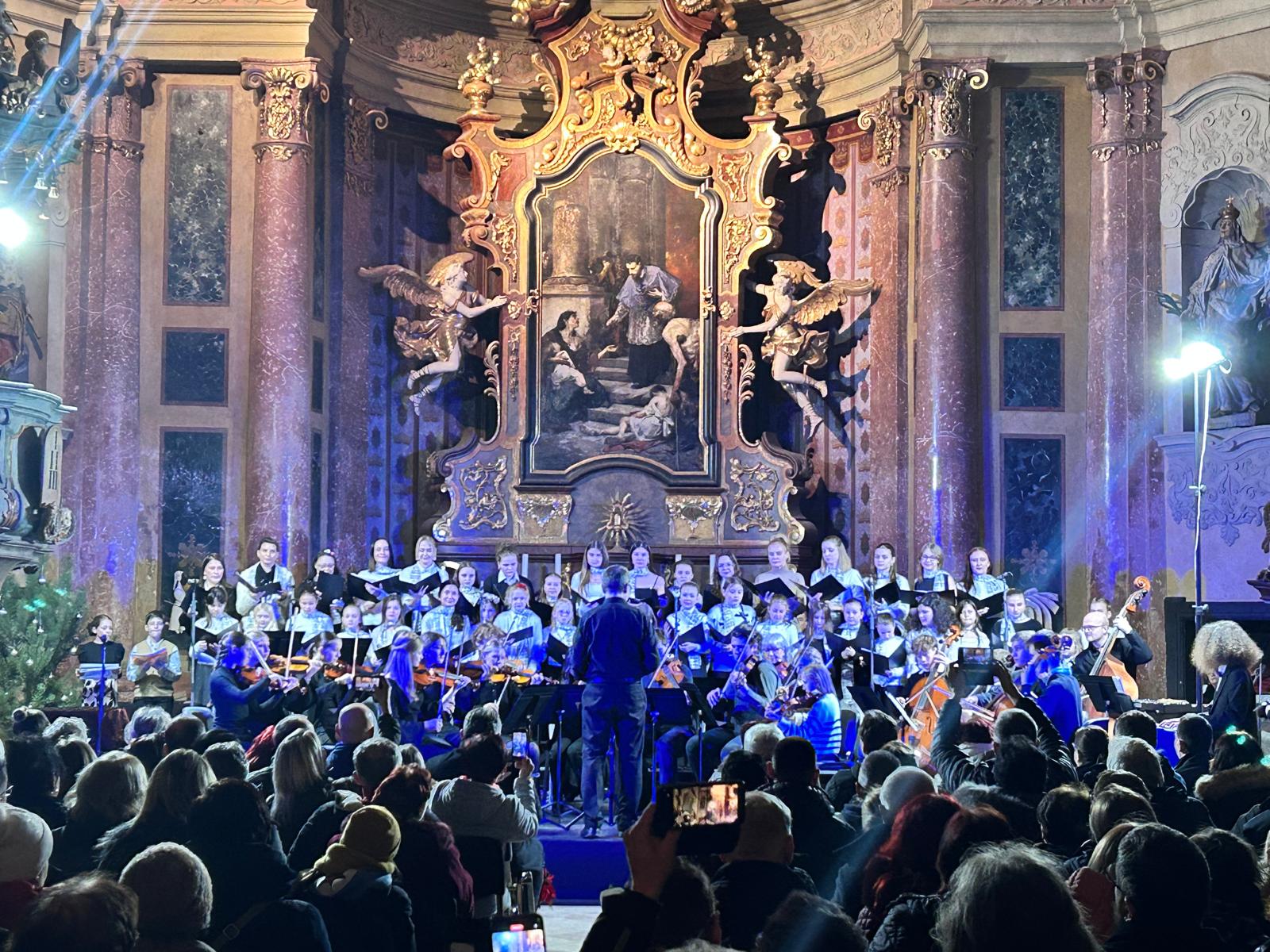 Vánoční příběh ZUŠ Kutná Hora zaplnil kostel sv. Jana Nepomuckého