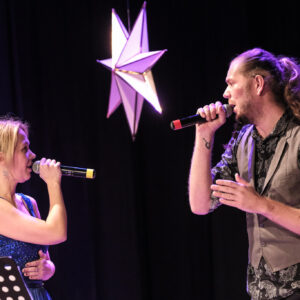 Vánoční koncert zaplnil Malou scénu Tylova divadla