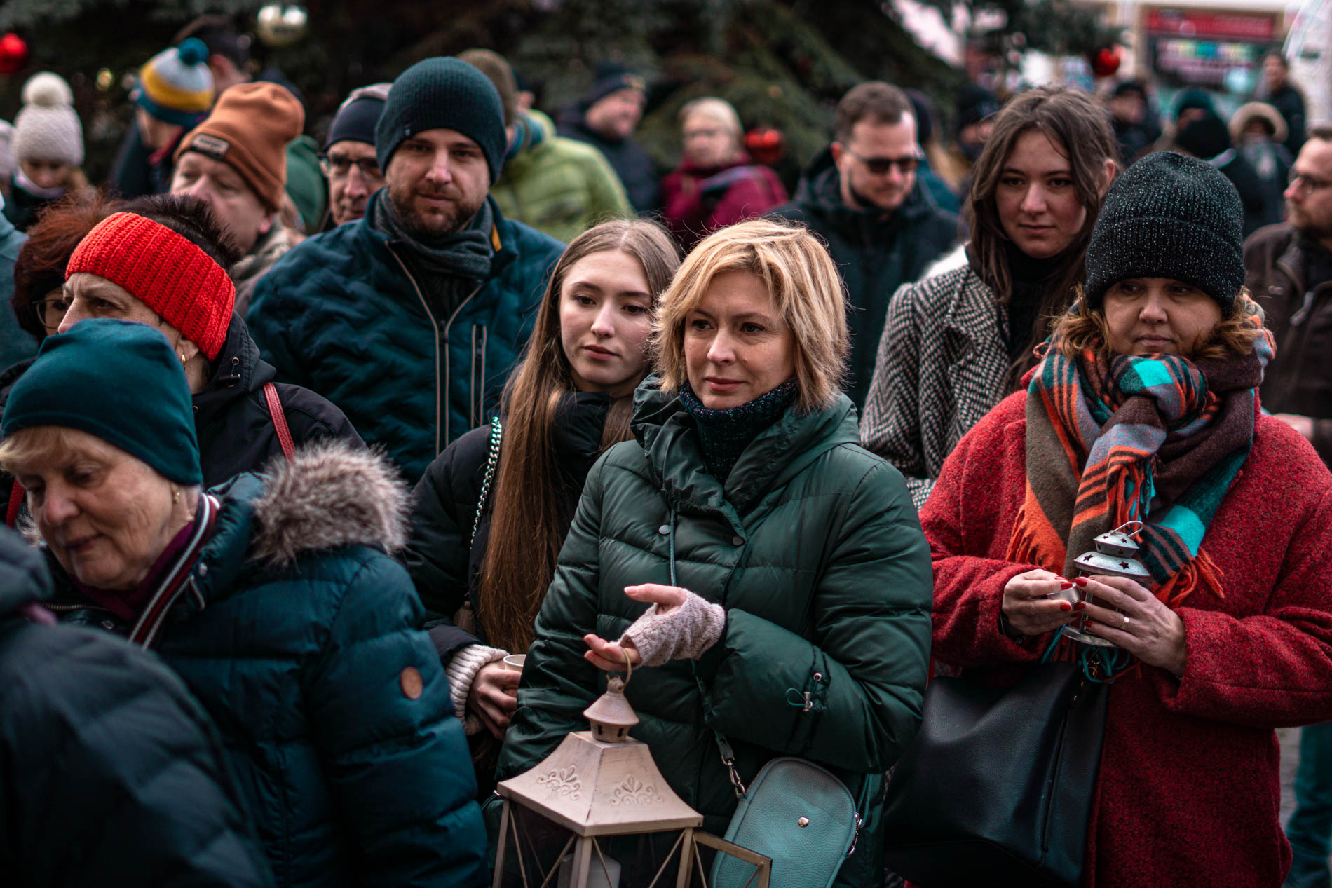 Kutnohorští skauti rozdali Betlémské světlo