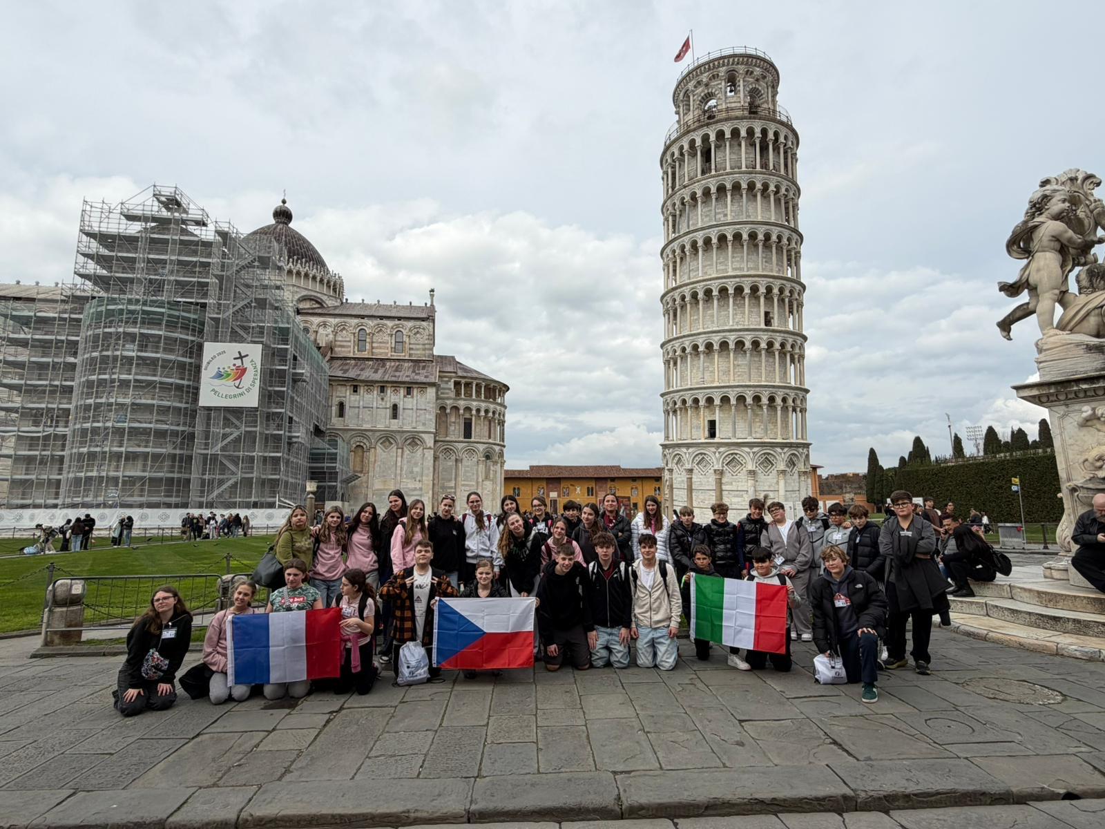 Slunce, spolupráce a zážitky: žáci ZŠ T. G. Masaryka v Kutné Hoře na Erasmu v Itálii