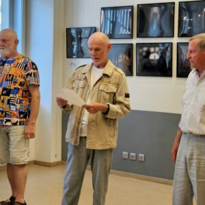 Kutná Hora očima fotografů. Výstava v knihovně propojuje generace