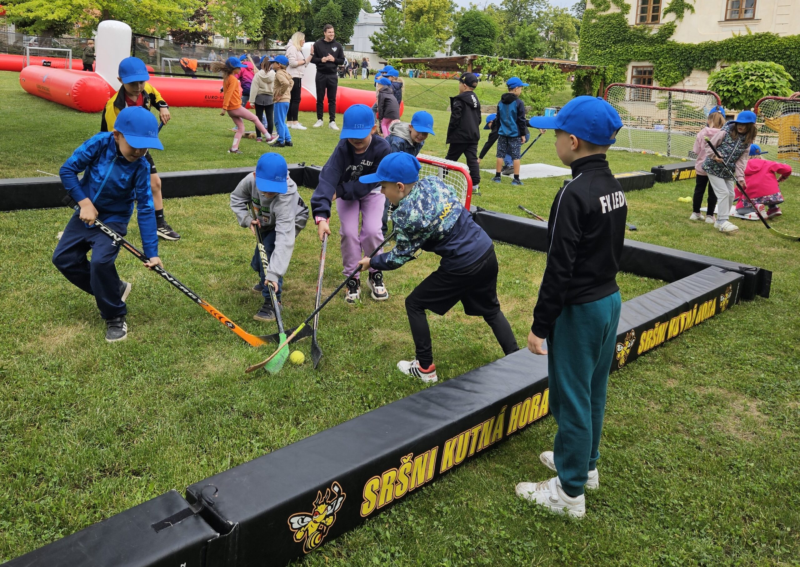 Sportovní den dětí v zahradách GASK nabízí zábavu i možnost vyzkoušet si různé sporty a aktivity pro vhodné využití volného času dětí