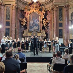 Koncert žáků ZUŠ Kutná Hora v kostele sv. Jana Nepomuckého přinesl krásný hudební zážitek