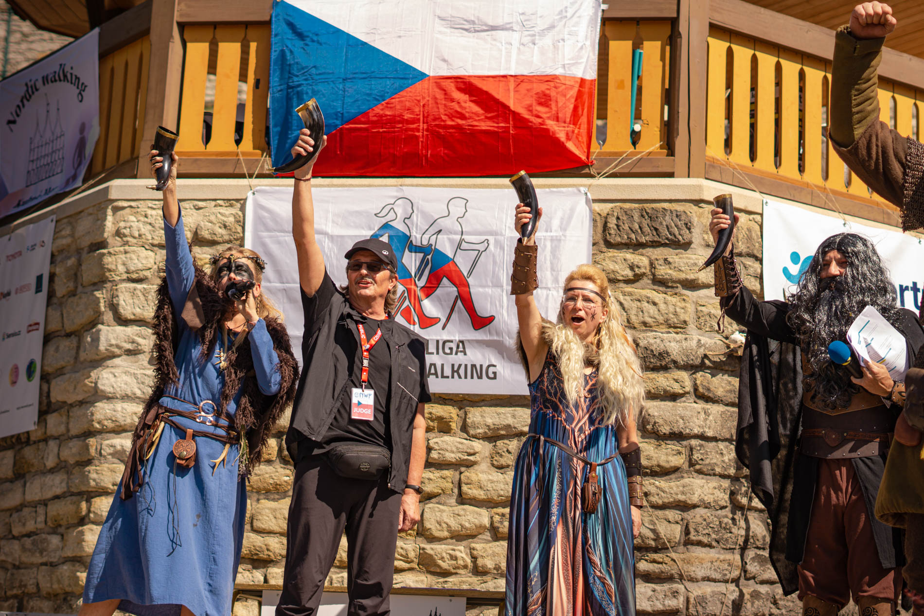 Na mistrovství republiky v nordic walkingu dorazilo 260 závodníků