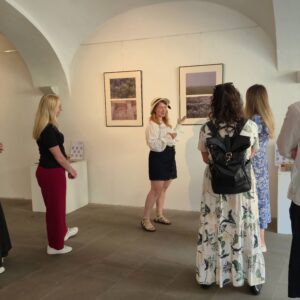Tvý město je můj les. Vernisáž výstavy Magdalény Ráblové nabídla inspirativní setkání s fotografií.